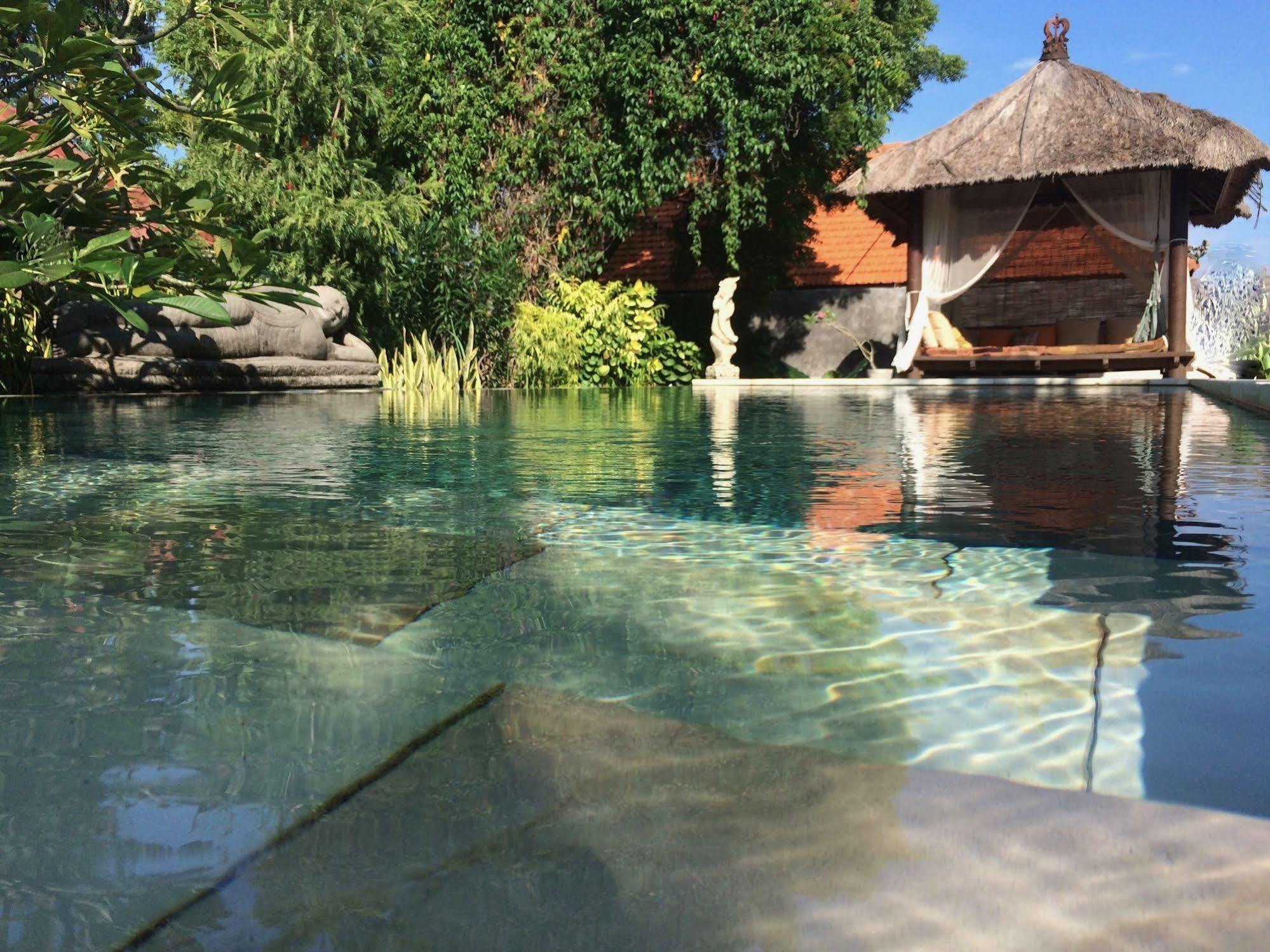 Отель Minabali Bunga'Lo Туламбен Экстерьер фото